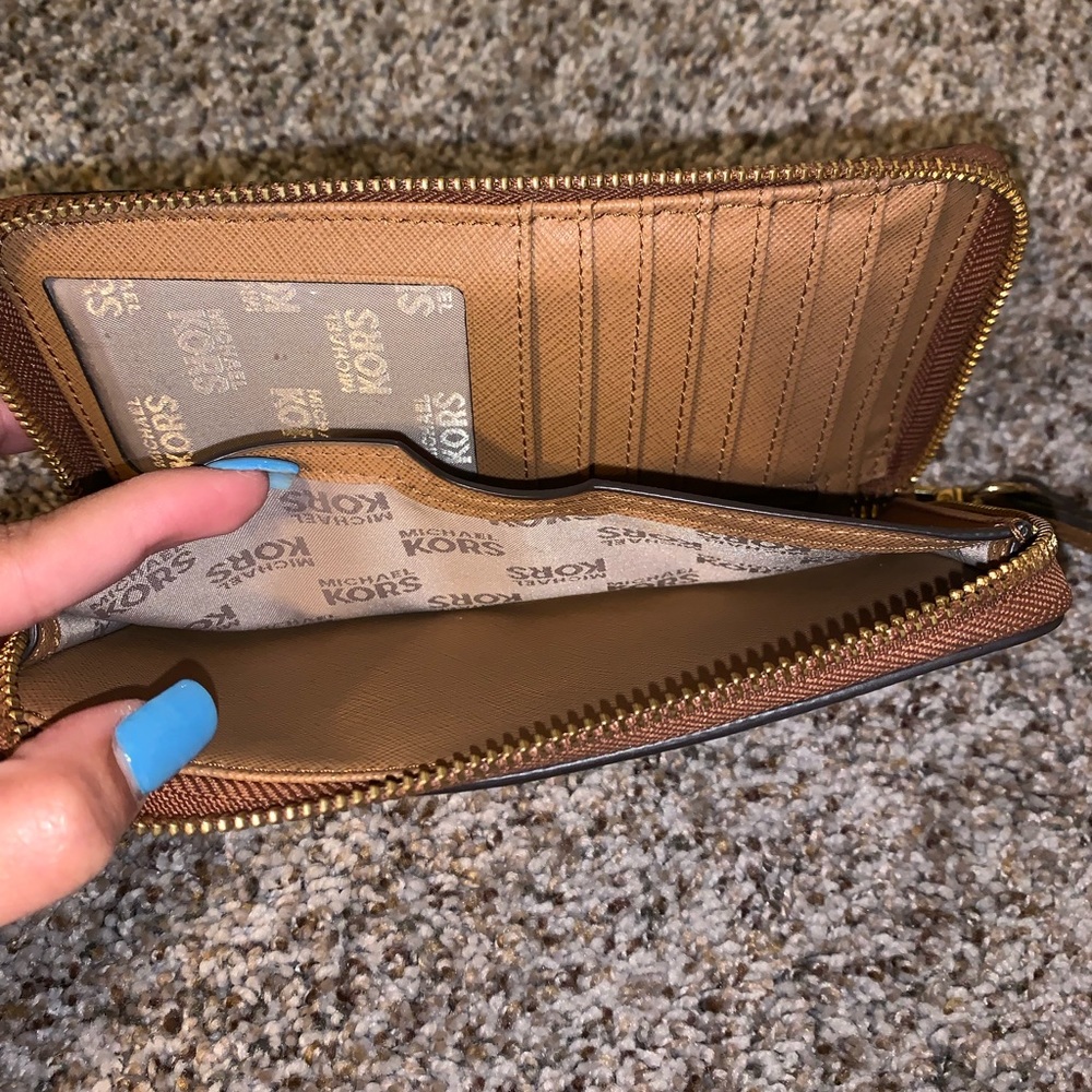 Authentic Brown Michael Kors Wallet - image 3